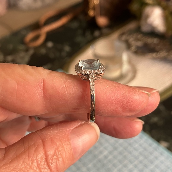 14k WG Aquamarine & Crystal Ring - Picture 4 of 10
